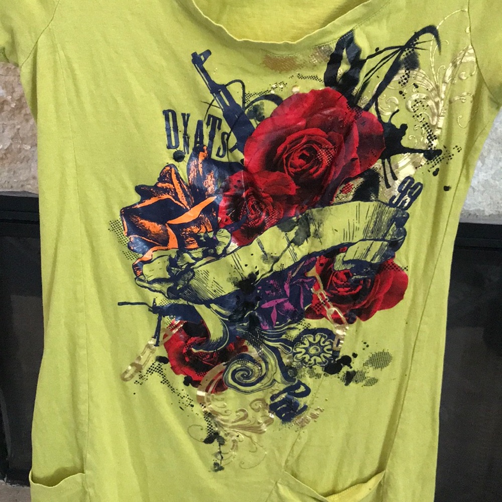 NWOT. Roca Wear top - Picture 2 of 6